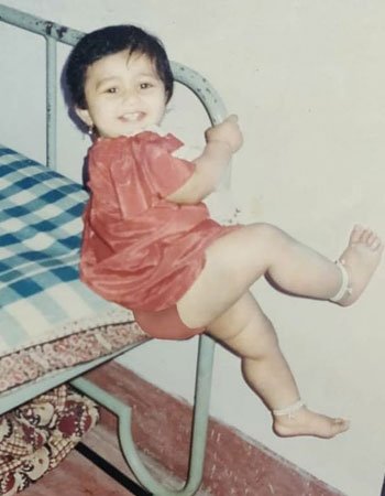 Aditi Prabhudeva Childhood Pic