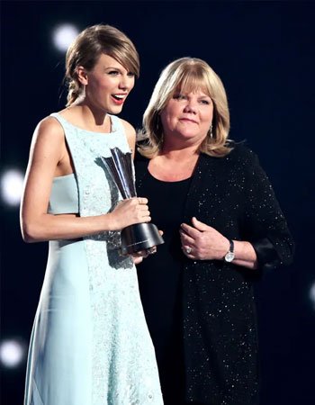 Andrea Swift Taylor Swift Mother