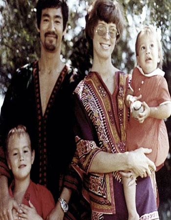 Bruce Lee Family Pic