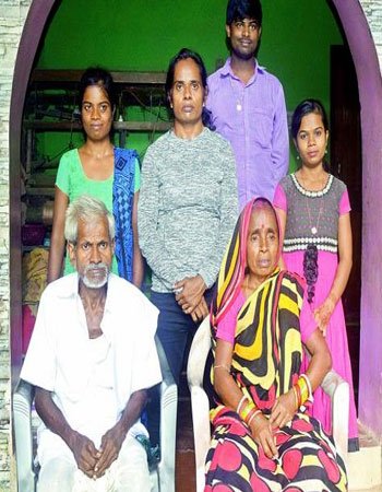 Dutee Chand Family Pic