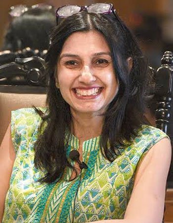 Kavita Devgan Ajay Devgan Sister