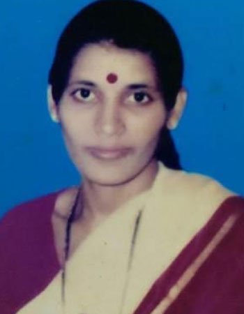 Kushala Shetty Srinidhi Shetty Mother