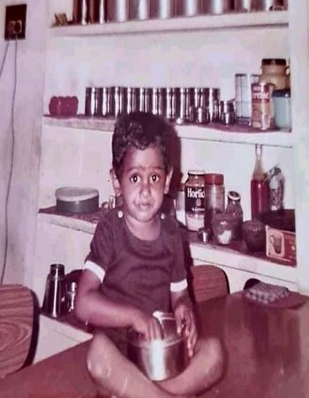 Ravindar Chandrasekaran Childhood Pic