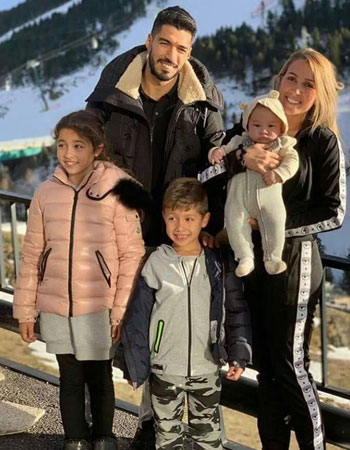 Luis Suárez Family Pics