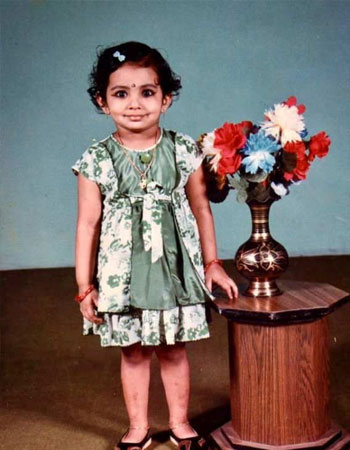 Parvathy Thiruvothu Childhood Pics