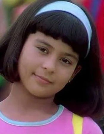 Sana Khan Childhood Pics