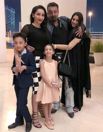 Sanjay Dutt Family Pics