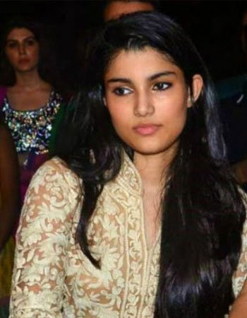 Alizeh Agnihotri Alvira Khan Daughter