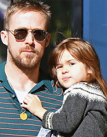 Esmeralda Amada Gosling Ryan Gosling Daughter