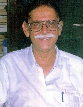 Shri Giresh Desai Krutika Desai Khan Father