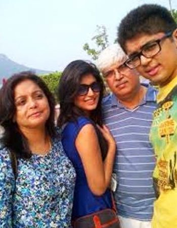 Kritika Kamra Family Pics