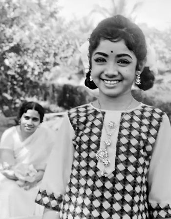 Sridevi Childhood Pic