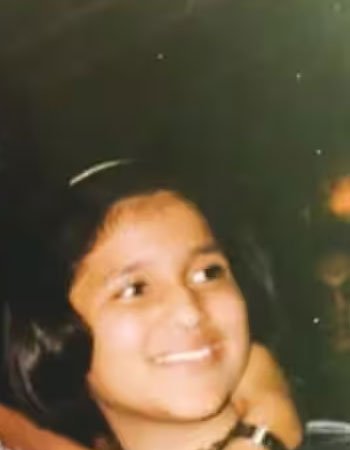 Mannara Chopra Childhood Pic