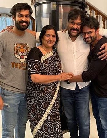 Panja Vaisshnav Tej Mother,Brother and Uncle Pic