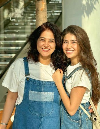 Aditi Bhatia with her Mother Bina Bhatia
