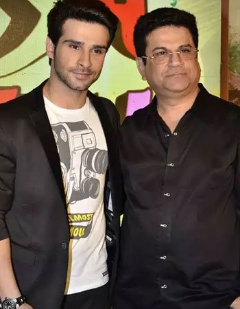 Girish Kumar with his Father Kumar S. Taurani