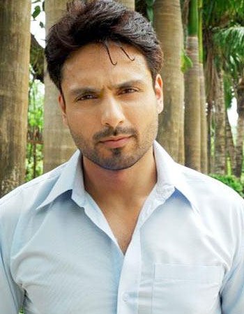 Iqbal Khan Youngage Picture