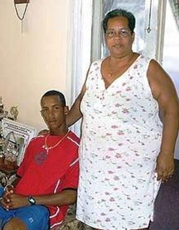 Lendl Simmons with his Mother Genevieve Simmons