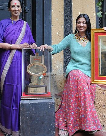 Mrinalini Sarabhai with her Daughter Mallika Sarabhai