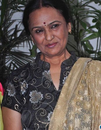 Sanjay Nath Sister Vinita Malik