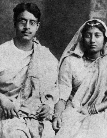 Satyajit Ray Parents Picture