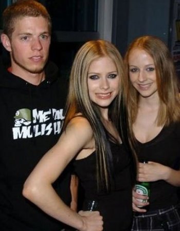 Avril Lavigne with her Siblings