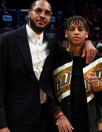 Carmelo Anthony with his Son
