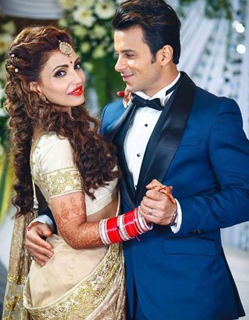 Navina Bole with her Husband Karan Jeet