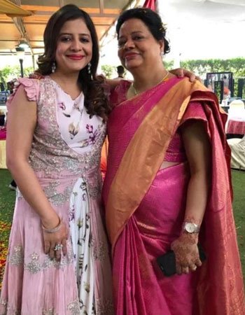 Nisha Poddar with her Mother