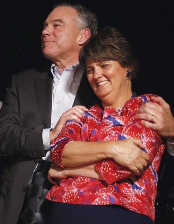 Tim Kaine with his wife Anne Holton