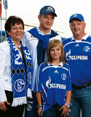 Ivan Rakitić Family Picture