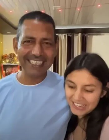 Kanika Devrani with her Father
