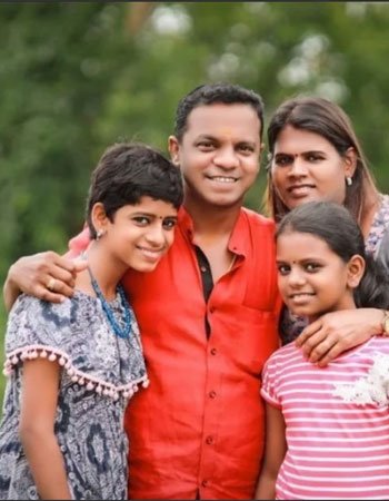 Dharmajan Bolgatty with his Wife and Children