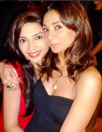 Ira Dubey with her Sister Neha Dubey
