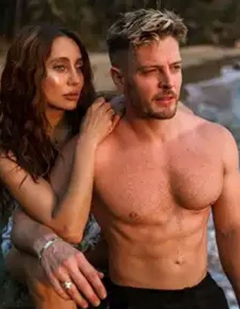 Jason Shah with his Girlfriend Anusha Dandekar