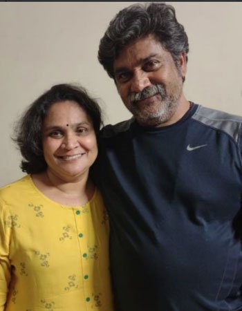 Rangayana Raghu with his wife N Mangala