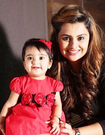 Deepshikha Deshmukh with her Daughter Diviyanaa