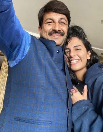 Manoj Tiwari with his Daughter Rhiti Tiwari