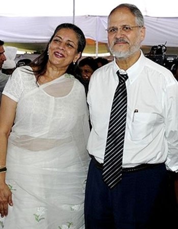 Najeeb Jung  with his wife Ameena Jung